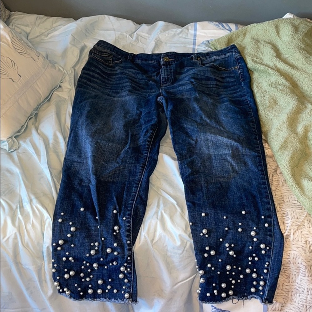 Women’s jeans with pearls